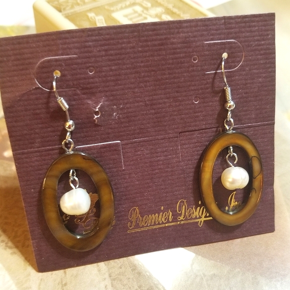 NEW Premier Designs Tiger's Eye & Biwa Pearl Dangle Earrings - Picture 4 of 4